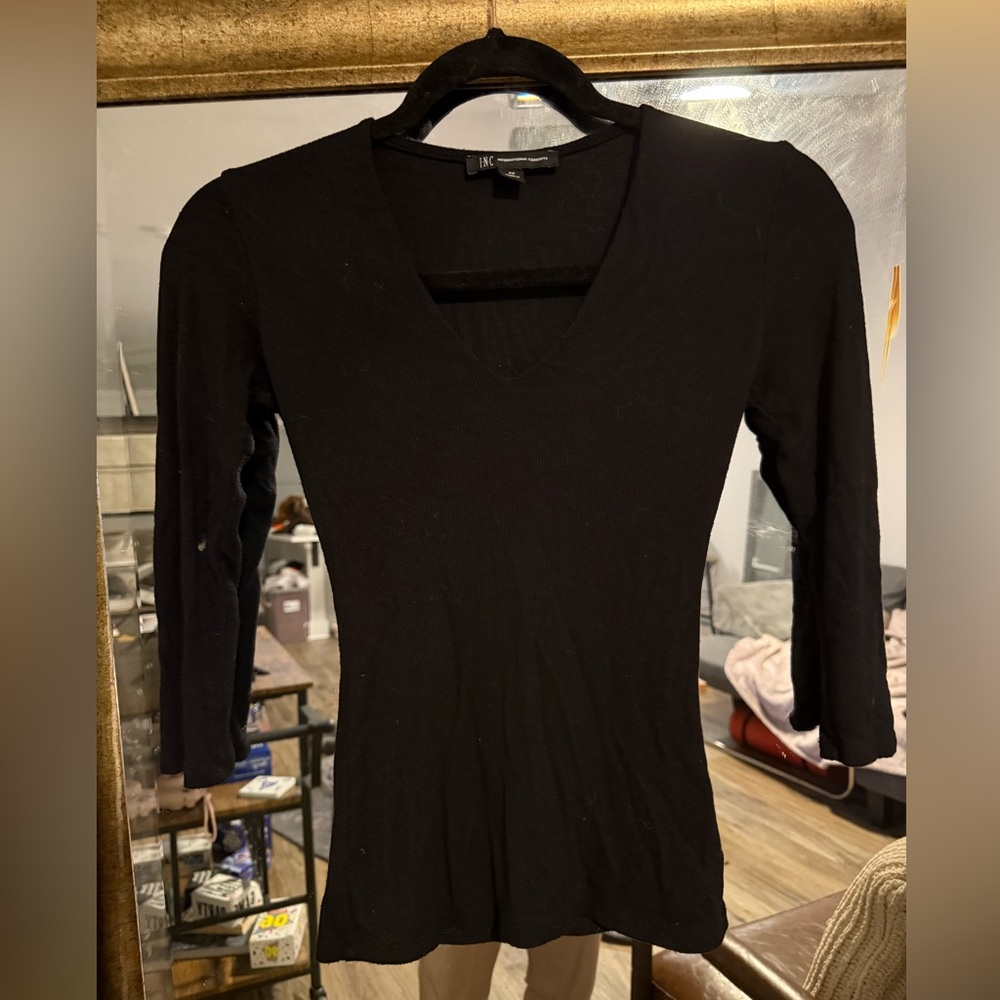 INC Black V-Neck Women's 3/4 sleeve Top pxs